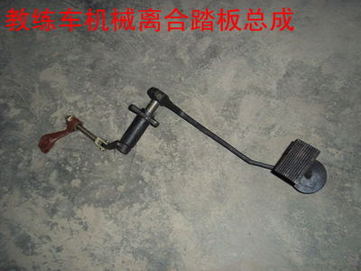 教練車配件選購指南 楚風品牌價格解析與維修通用零部件應(yīng)用